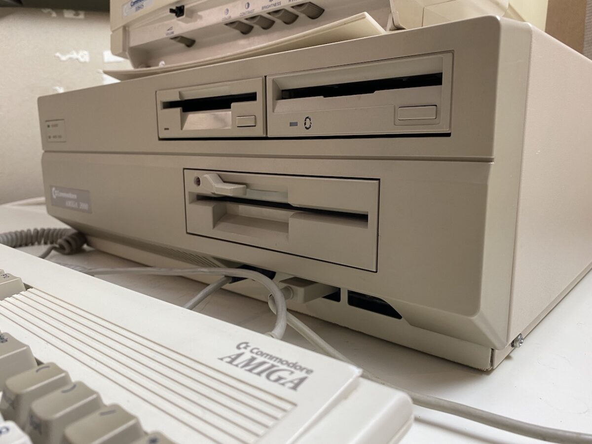 Amiga 2000 030/25MHz